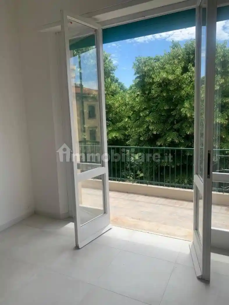 Appartamento in vendita a Livorno