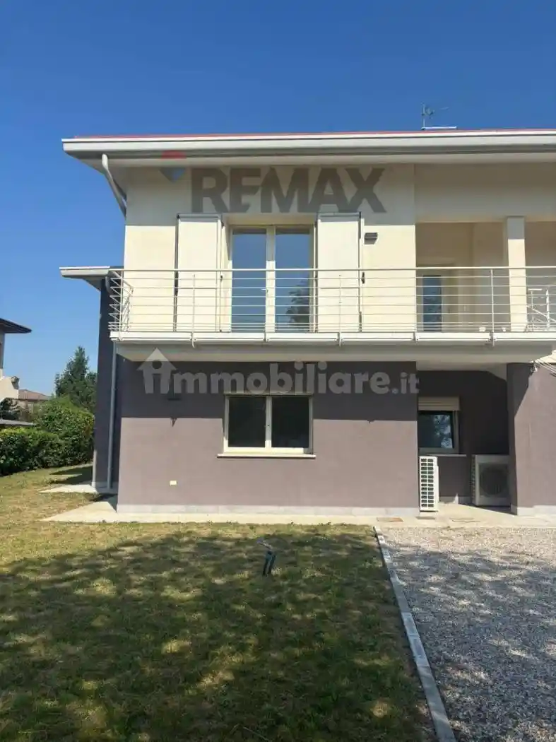 Appartamento in vendita a Ceresara