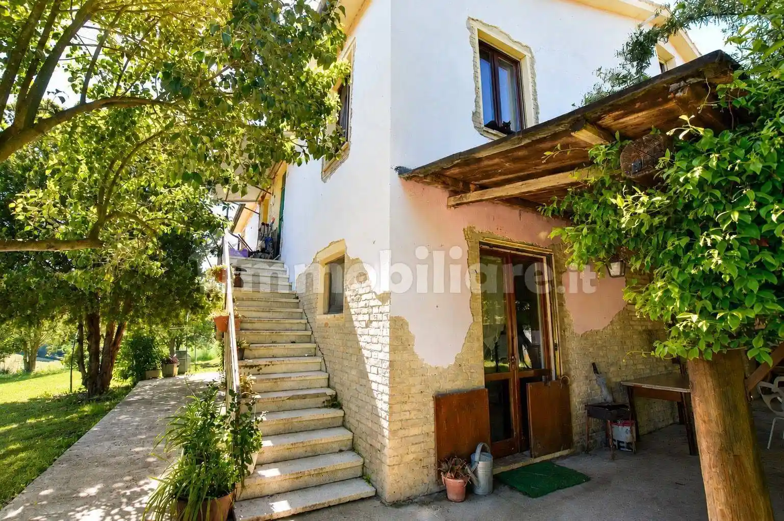 Rustico - Casale in vendita a Monte San Pietrangeli