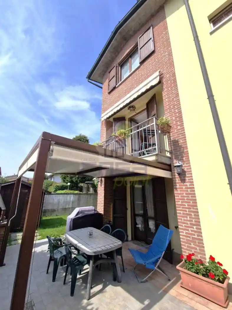 Villetta a schiera in vendita a Castelverde