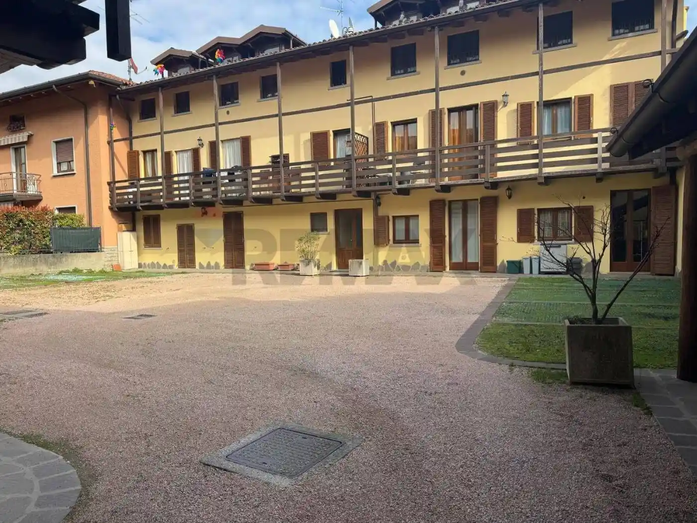 Appartamento in vendita a Curno