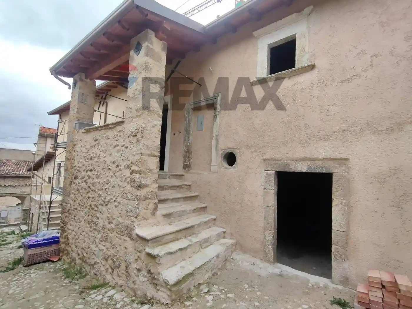 Casa indipendente in vendita a Barisciano