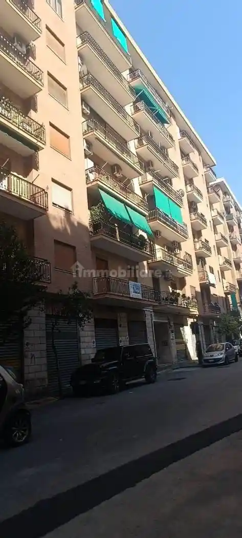 Appartamento in vendita a Salerno