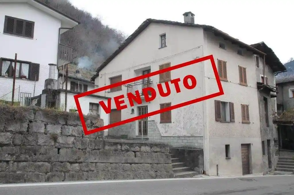 Casa indipendente in vendita a Chiavenna