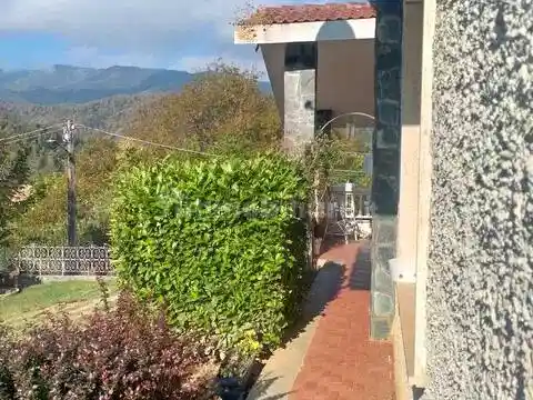 Villa in vendita a Calizzano