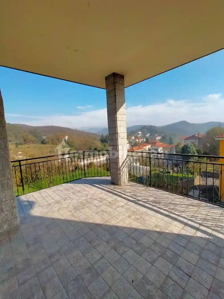 Villa in vendita a Carcare