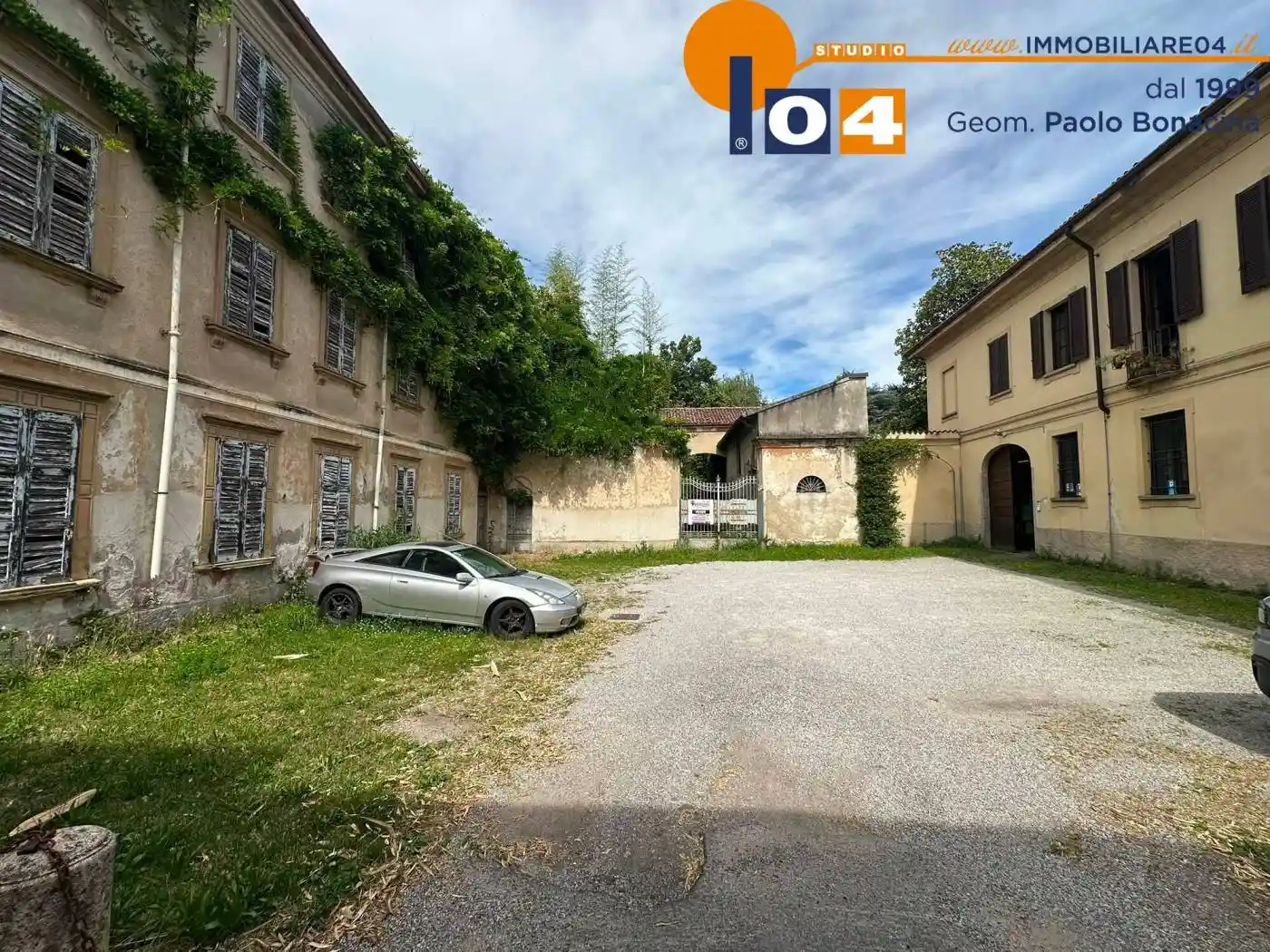 Palazzo - Edificio in vendita a Besana in Brianza