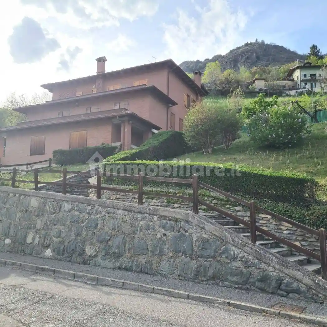 Appartamento in vendita a Aosta