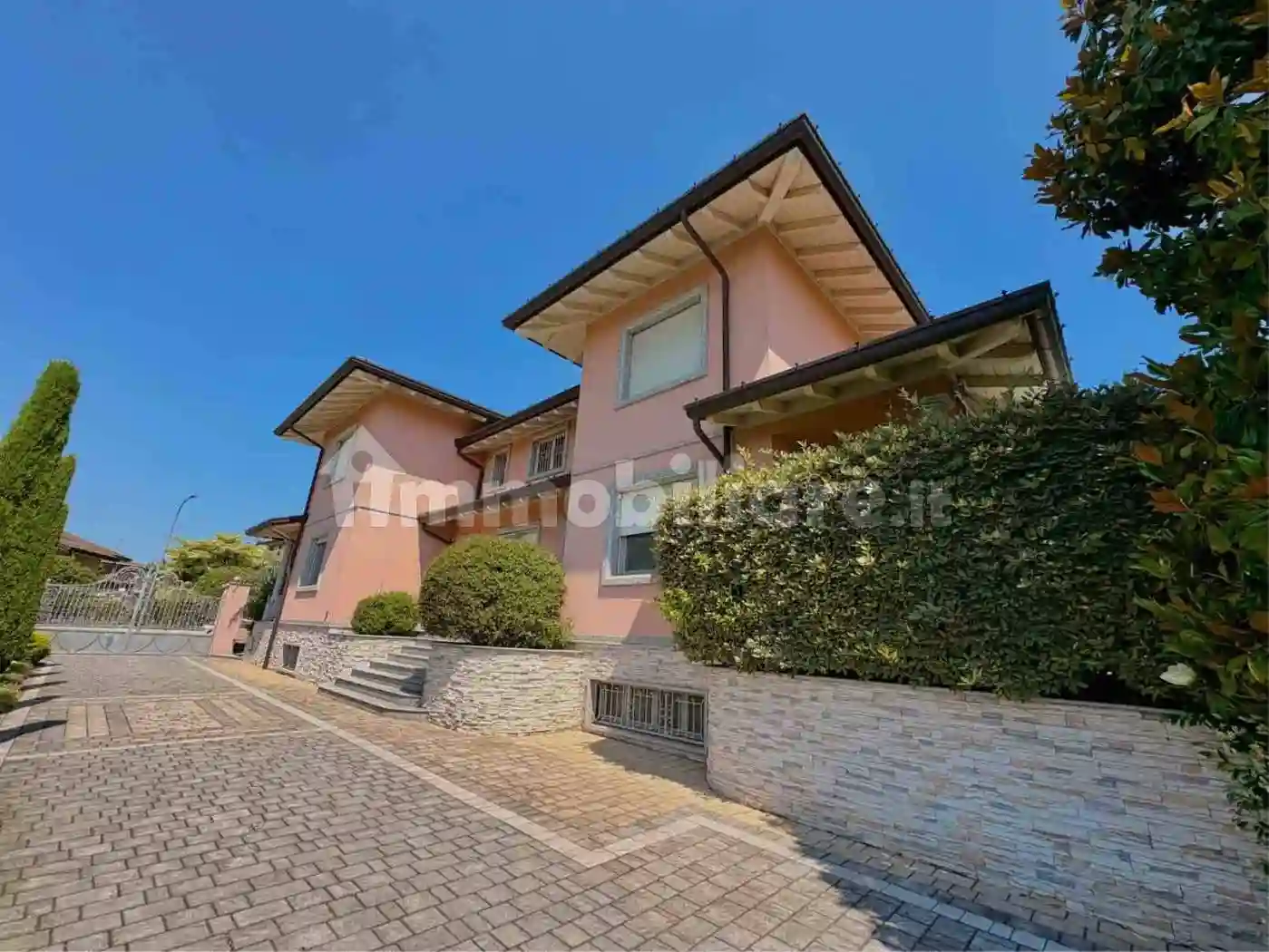 Villa - foto 2