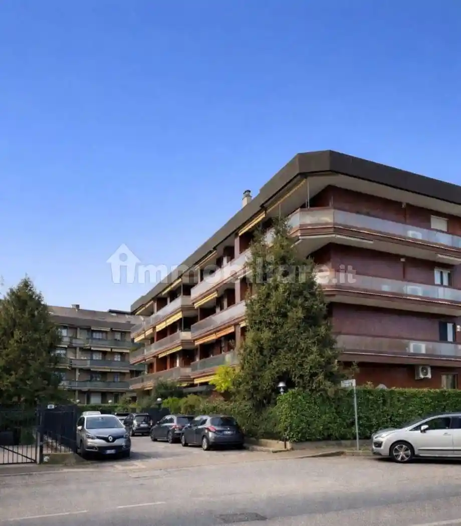 Appartamento in vendita a Arese