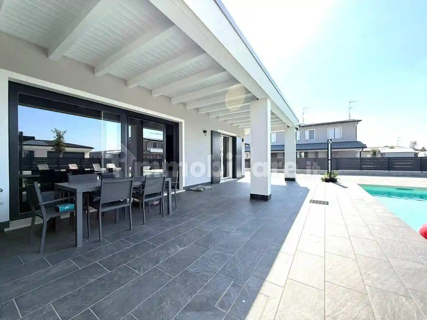 Villa - foto 5