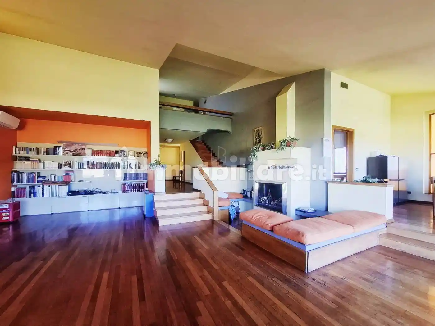 Villa in vendita a Arezzo