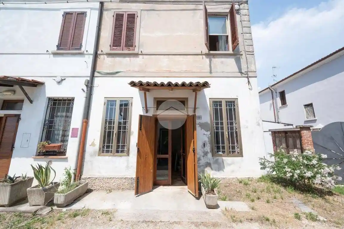 Casa indipendente in vendita a Curtatone