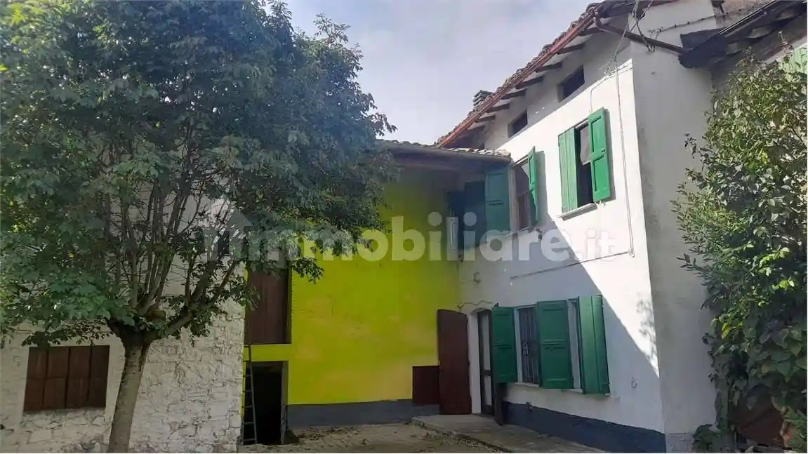 Rustico - Casale in vendita a San Polo d'Enza