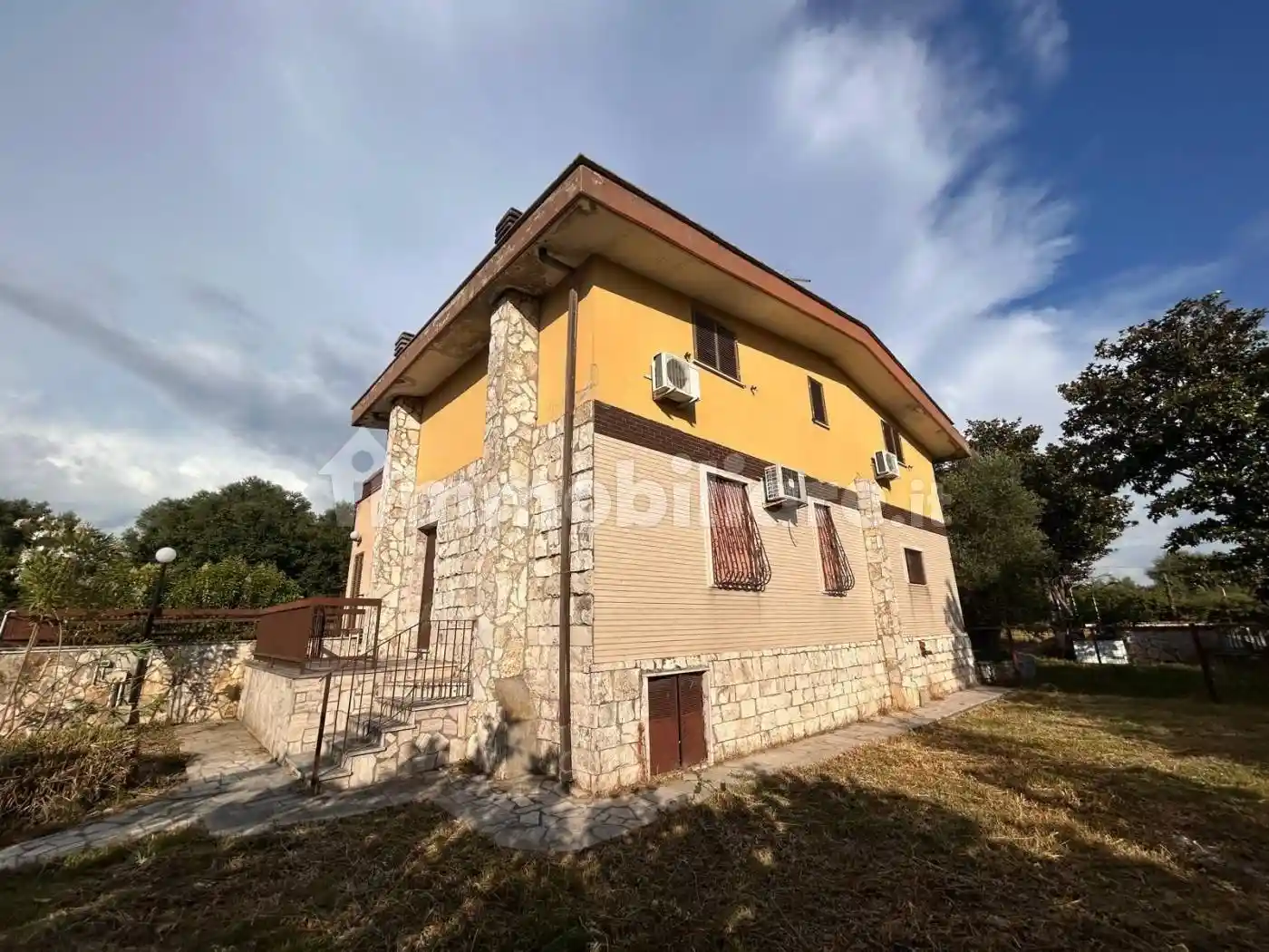 Villa in vendita a Guidonia Montecelio
