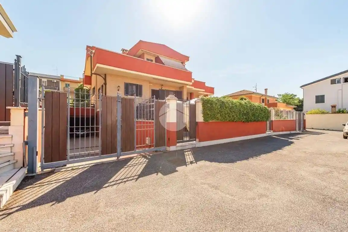 Villa in vendita a Roma