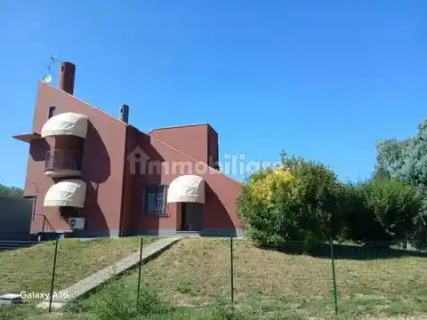 Villa in vendita a Bressana Bottarone