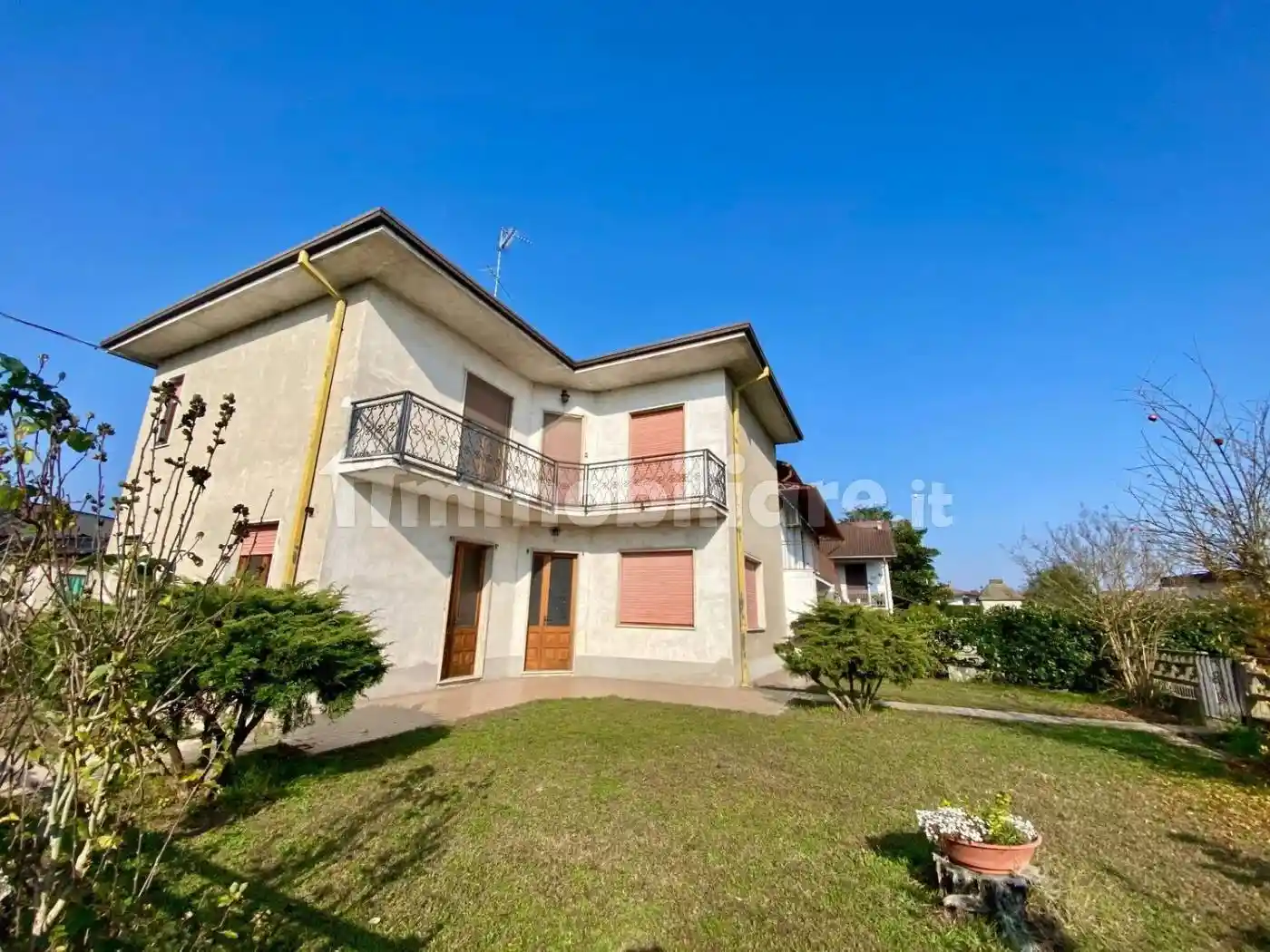 Villa in vendita a Mortara