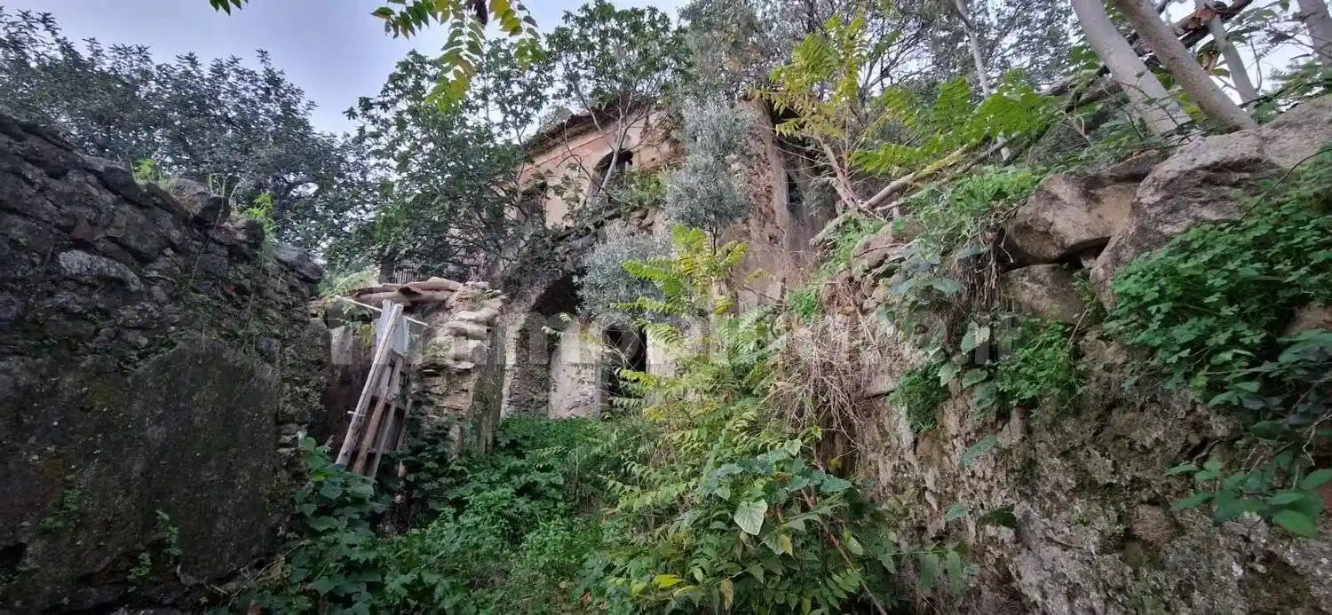 Rustico - Casale in vendita a Motta Camastra