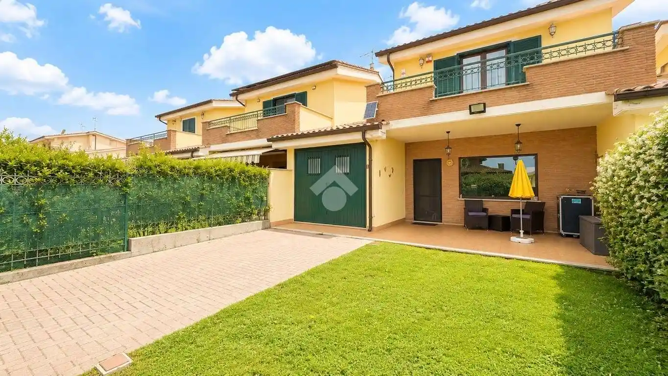 Villetta a schiera in vendita a Anzio
