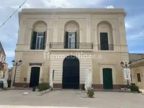 Palazzo - Edificio - foto 2