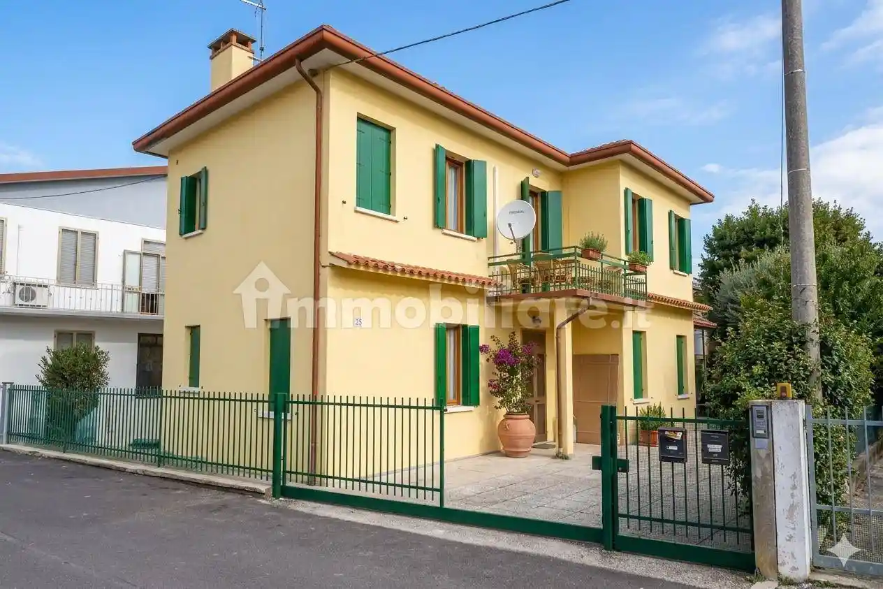 Appartamento in vendita a Selvazzano Dentro