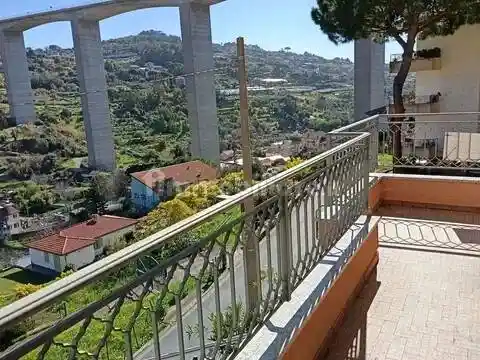 Appartamento in vendita a Bordighera