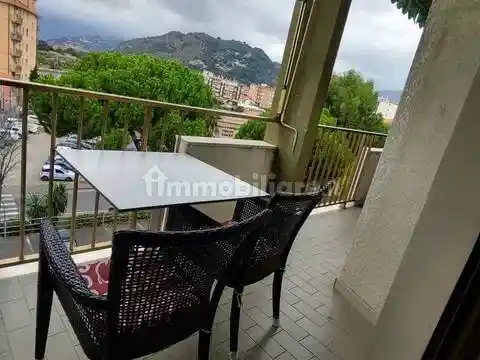 Appartamento in vendita a Vallecrosia
