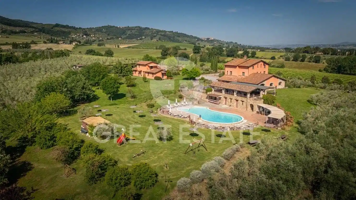 Rustico - Casale in vendita a Bevagna