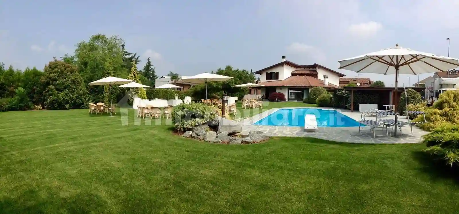 Villa - foto 2