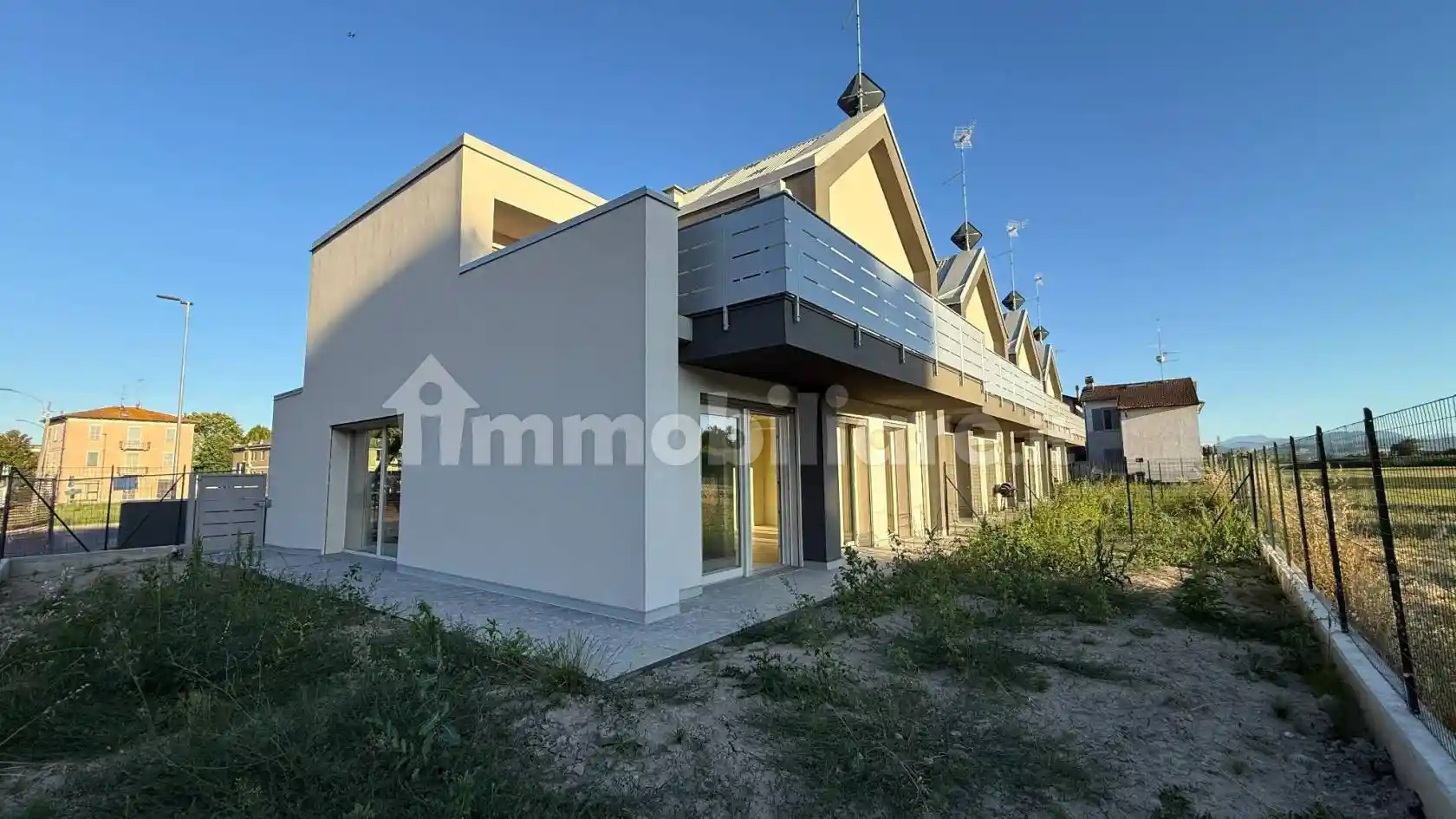 Villetta a schiera in vendita a Montechiarugolo