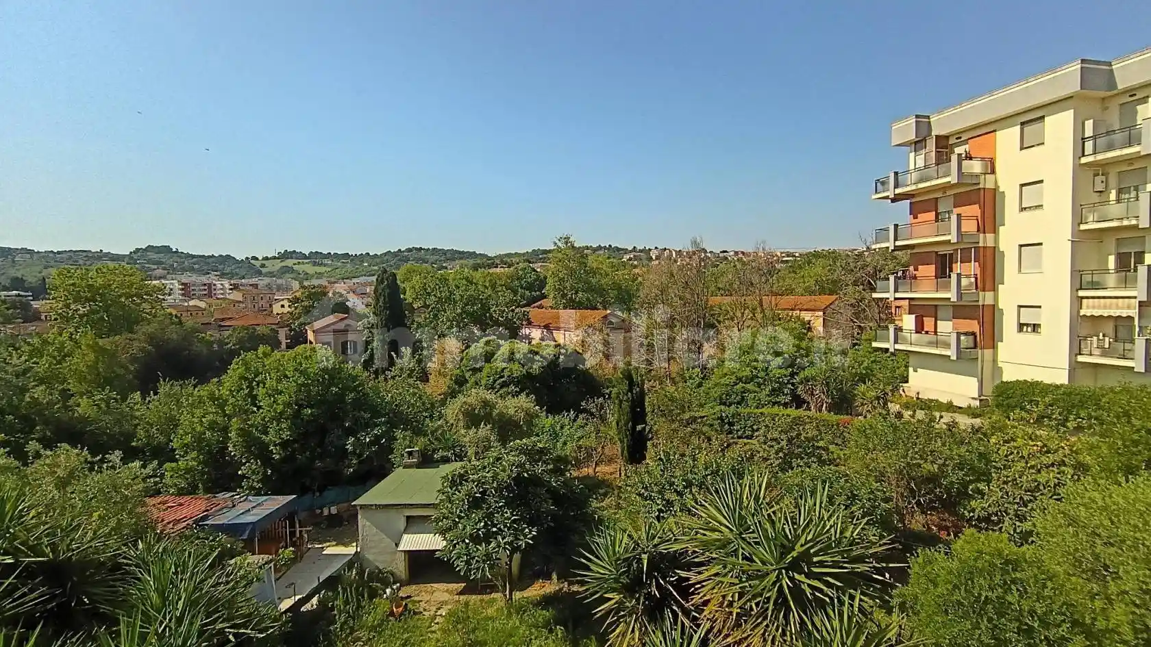 Appartamento in vendita a Ancona