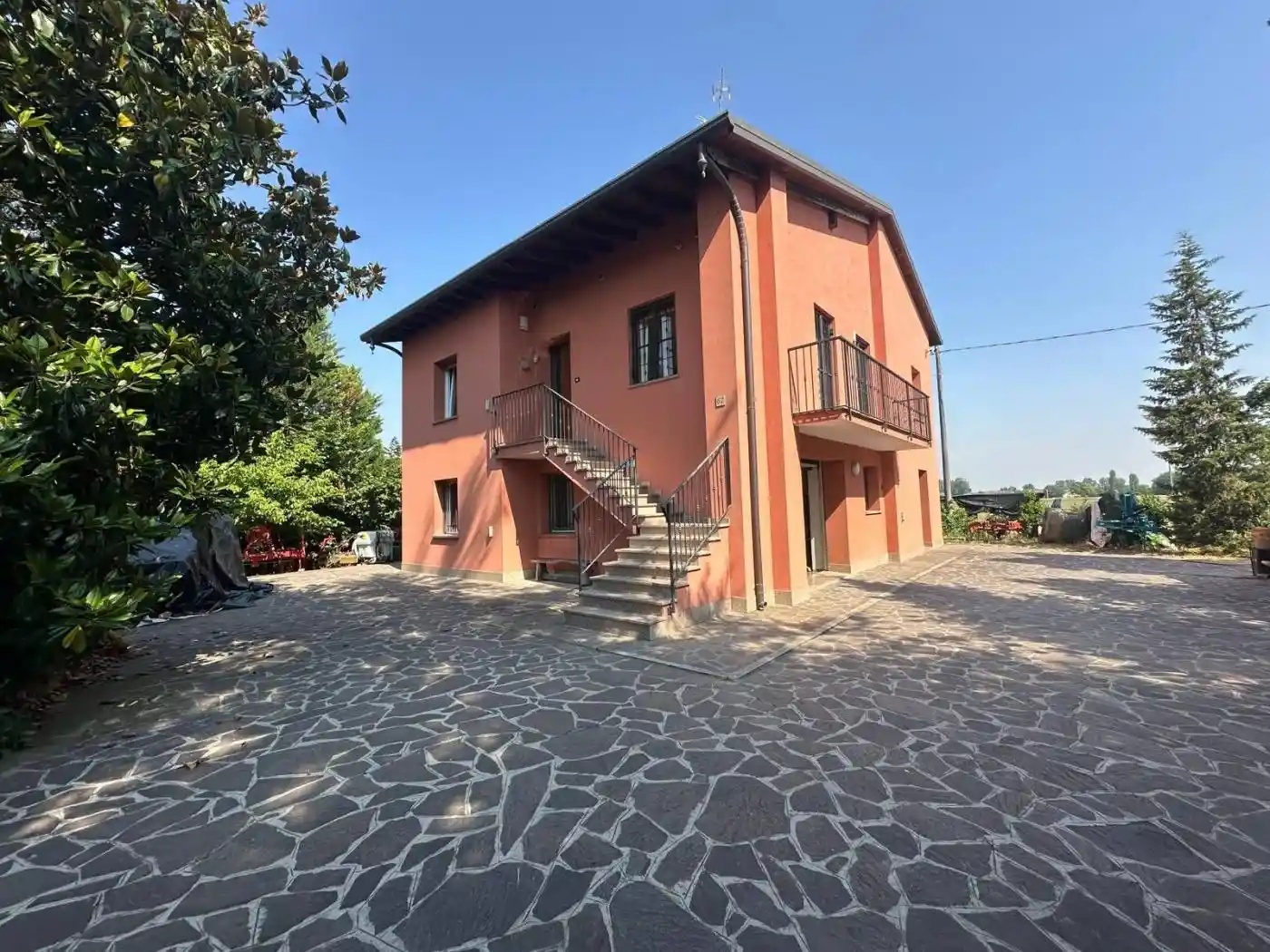 Villa in vendita a Mirandola