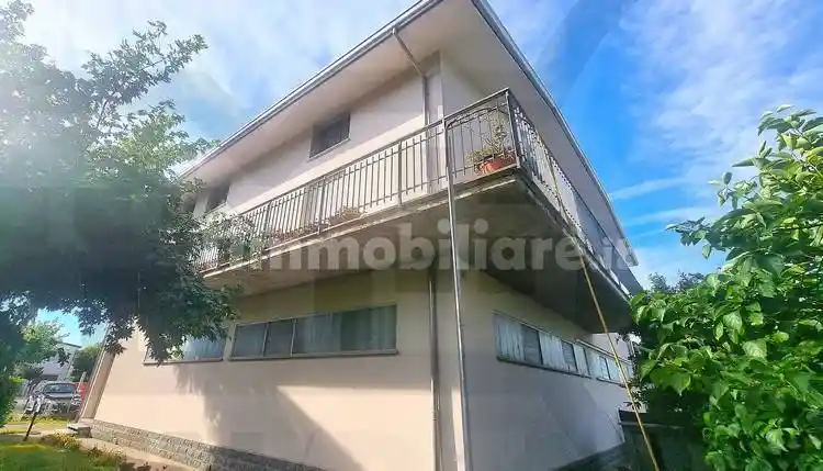 Casa indipendente in vendita a Faenza
