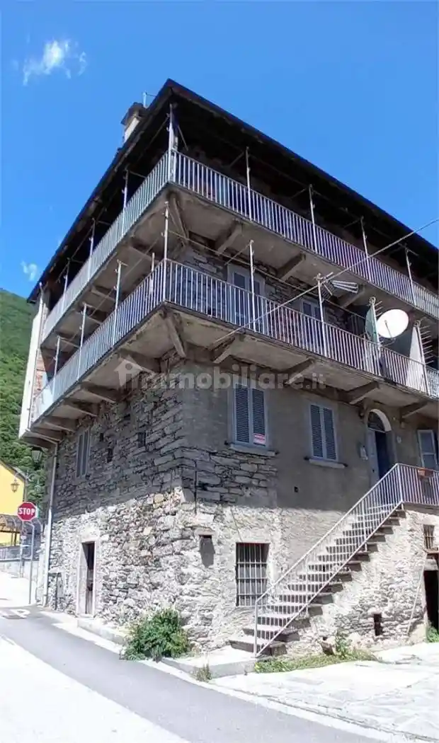 Appartamento in vendita a Pallanzeno