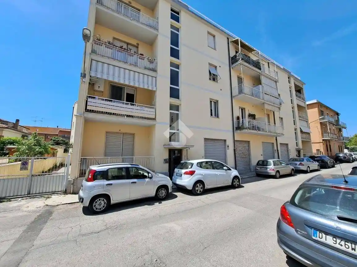 Appartamento in vendita a Follonica