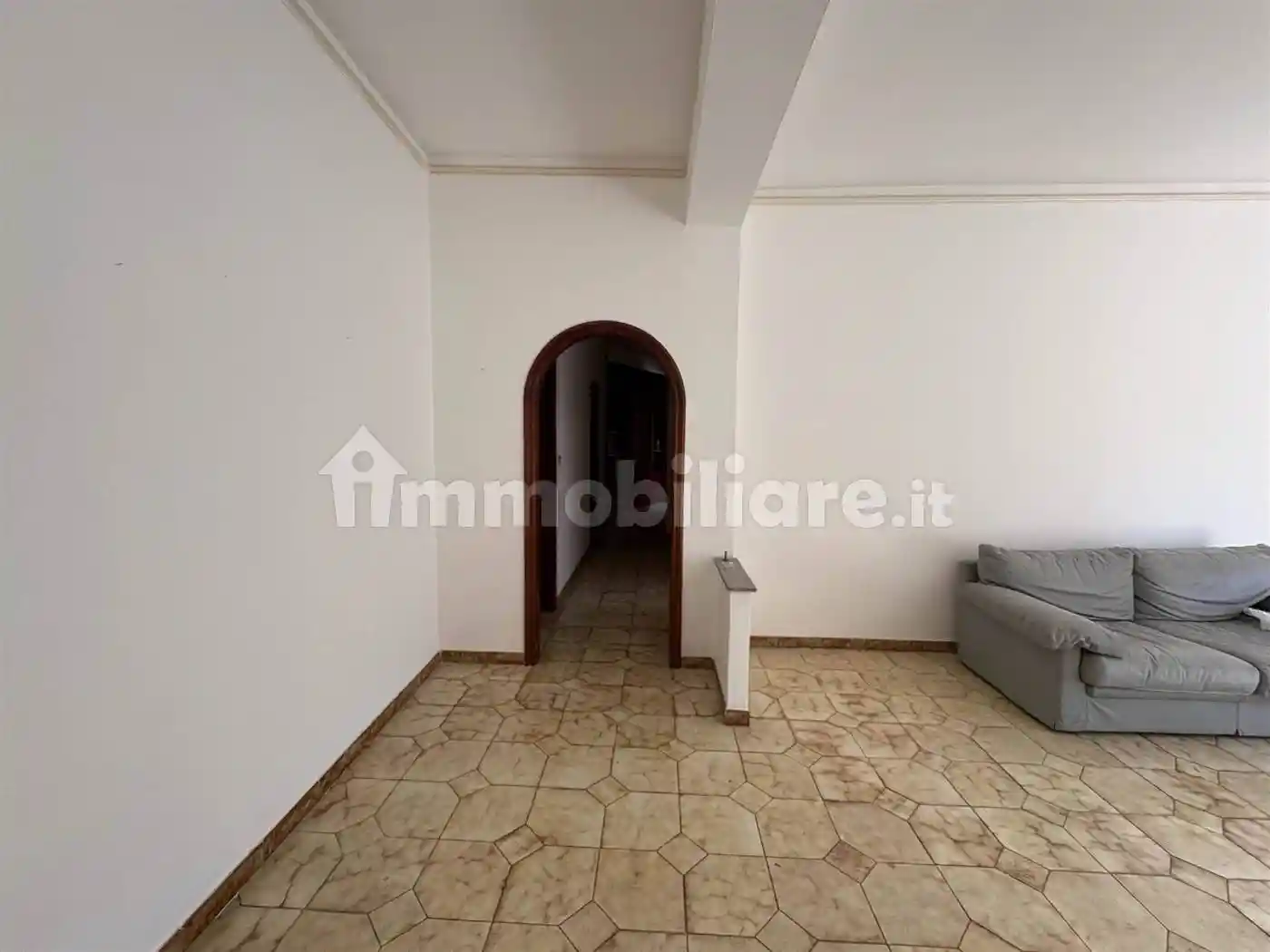 Appartamento in vendita a Aci Catena