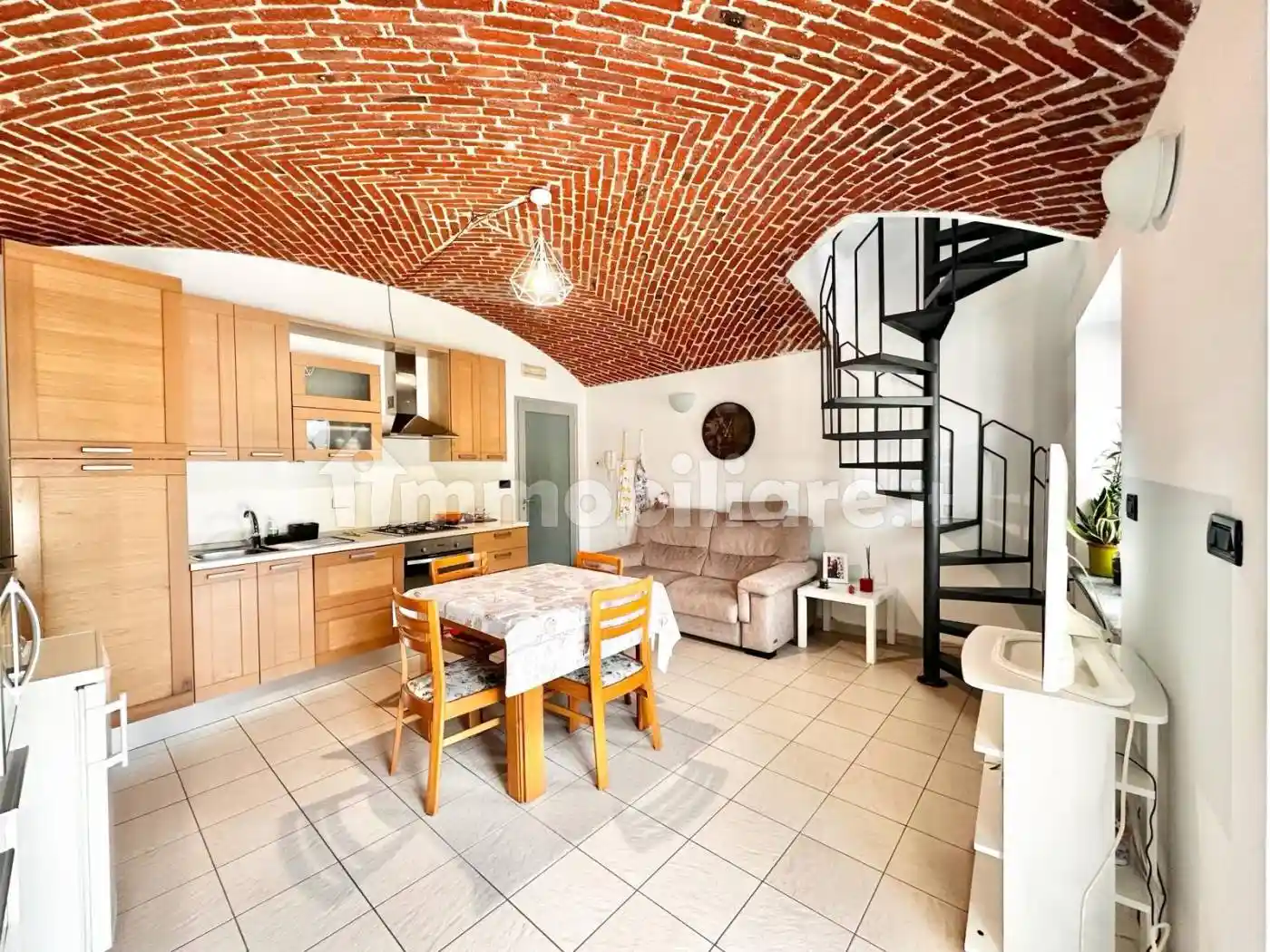 Casa indipendente in affitto a San Carlo Canavese