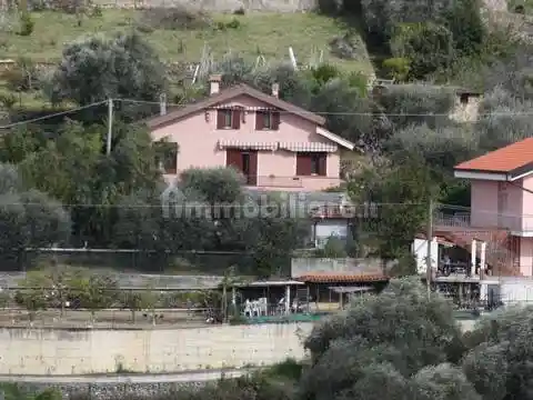 Villa in vendita a San Biagio della Cima