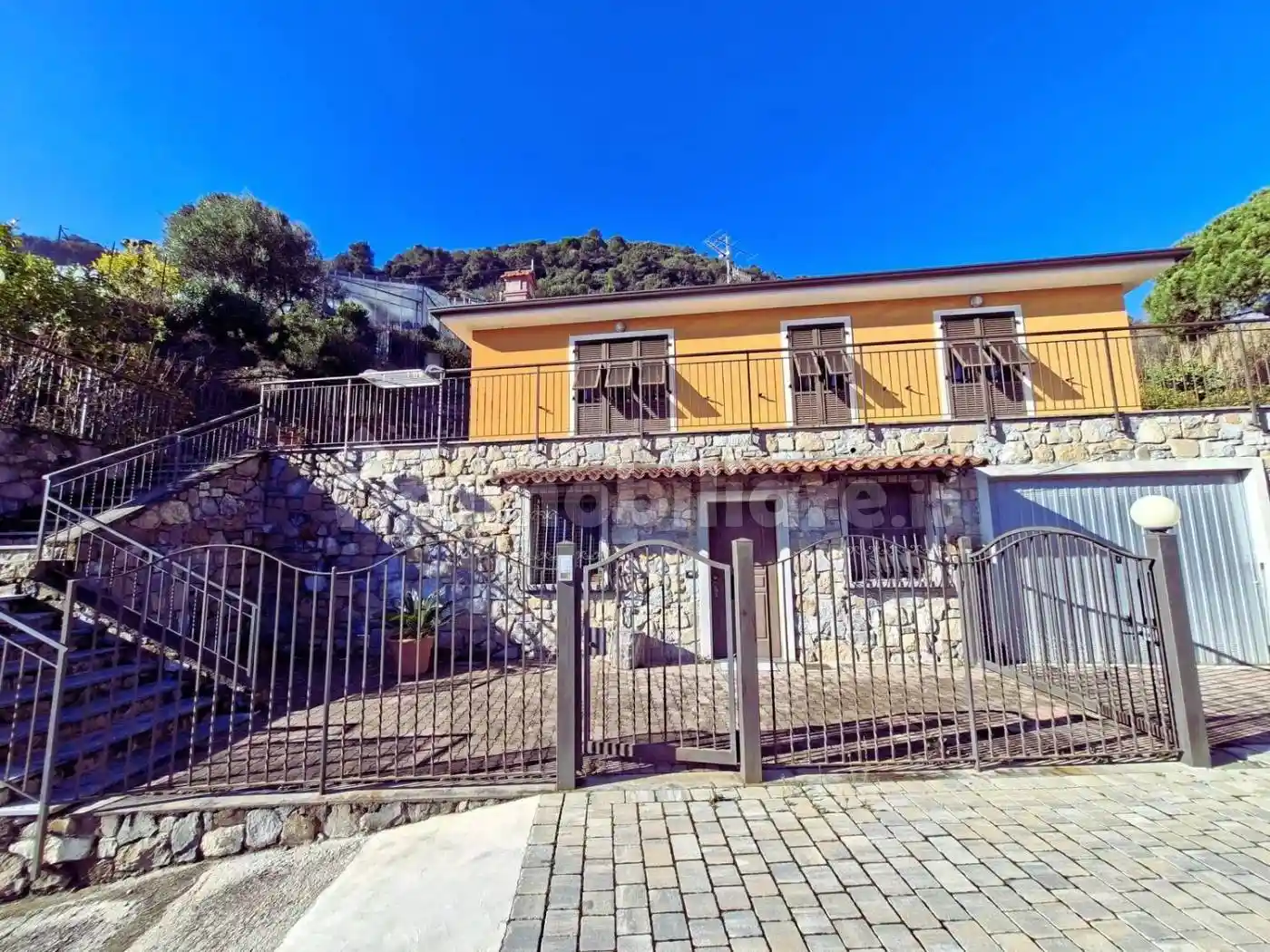 Villa in vendita a Camporosso