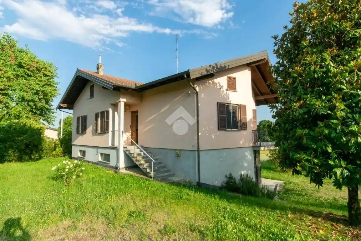 Casa indipendente in vendita a Conzano