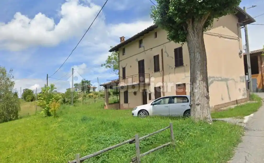 Villa in vendita a Colli Verdi