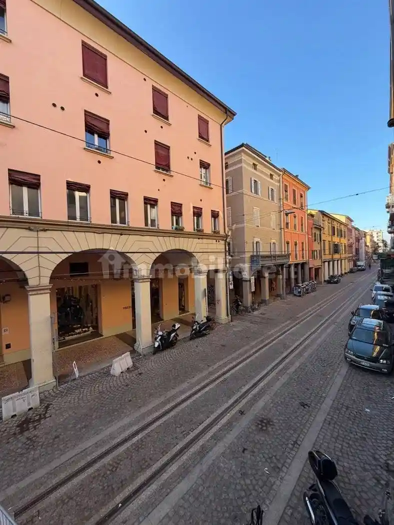 Appartamento in vendita a Bologna