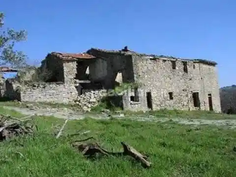 Rustico - Casale in vendita a Città di Castello