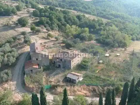 Rustico - Casale in vendita a Città di Castello