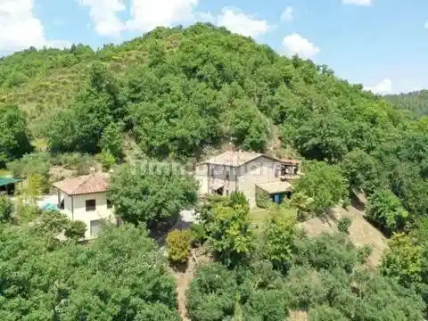 Rustico - Casale in vendita a Pietralunga