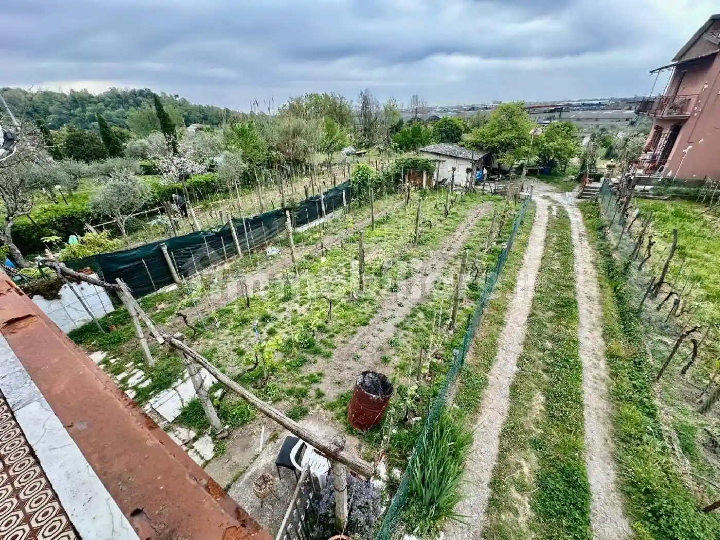 Casa indipendente in vendita a Luni