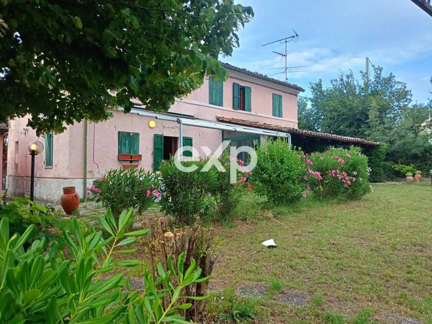 Rustico - Casale in vendita a Terre Roveresche
