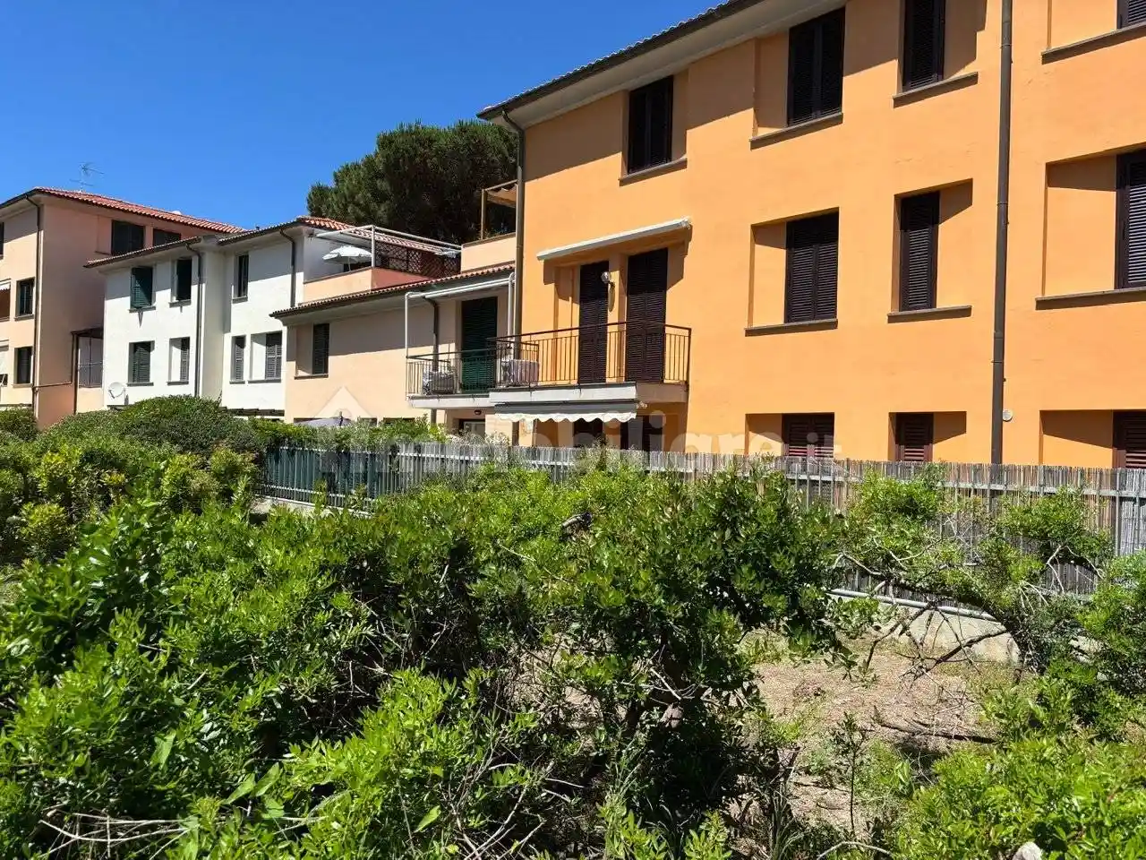 Appartamento in vendita a Marciana Marina