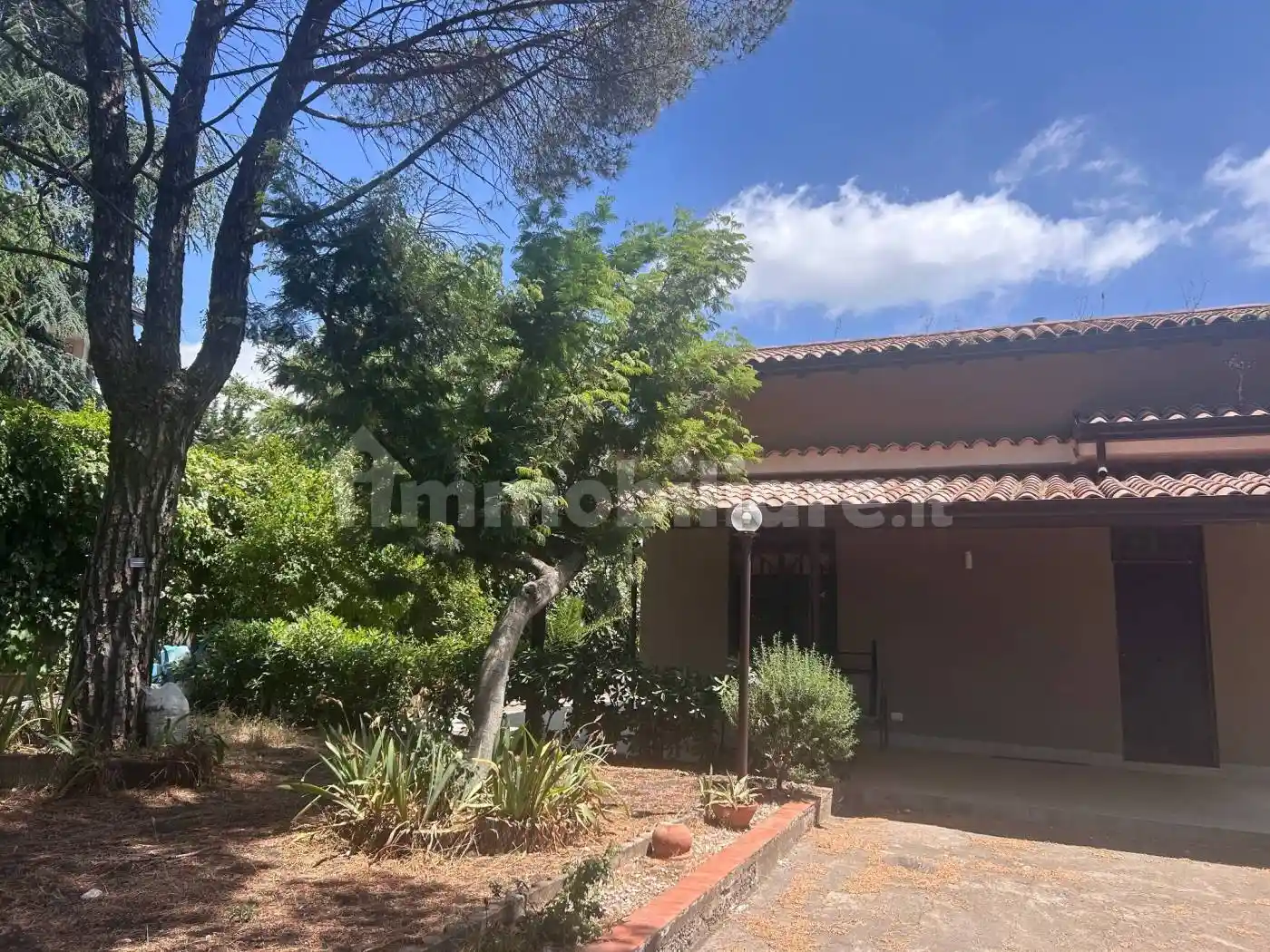 Villa in vendita a Nicolosi